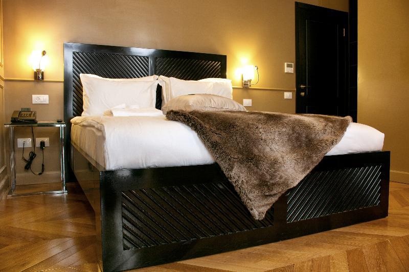 Montefiore 16 - Urban Boutique Hotel Тель-Авив Экстерьер фото